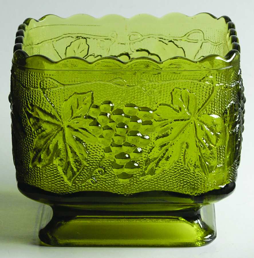 Vintage Green (Avocado) Small Planter by Anchor Hocking-1