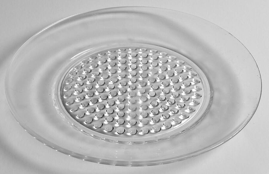 Hobnail Clear Dinner Plate by Hazel-Atlas-1