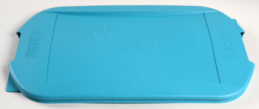 Oven Basics Plastic Lid for 13" Rectangular Baker by Anchor Hocking-1