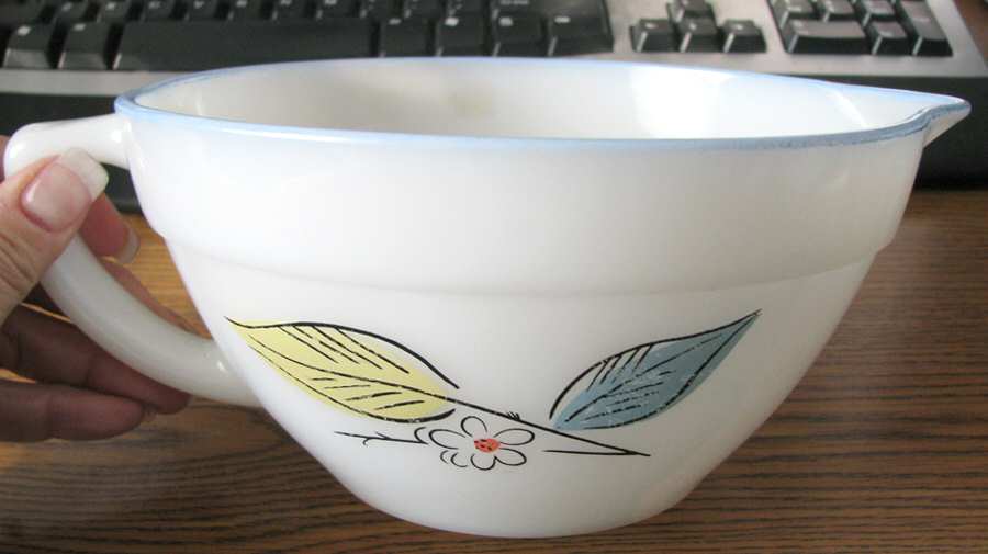 Blue and Gold Leaf Creamer by Anchor Hocking-1