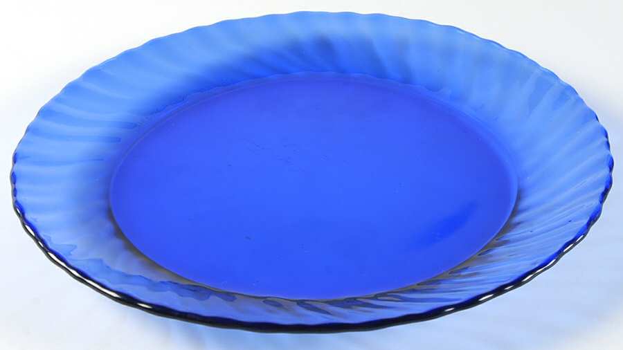 Torsade Saphir Dinner Plate by Arcoroc-1