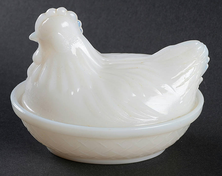 Animals & Figurines Small Hen on Nest by Hazel-Atlas-1