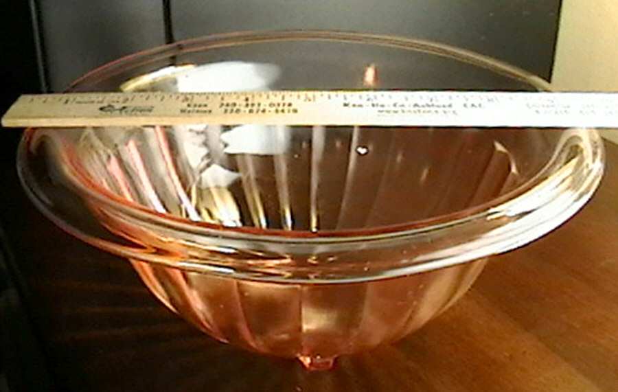 ATC14 Pink 10" Mixing Bowl by Hazel-Atlas-1