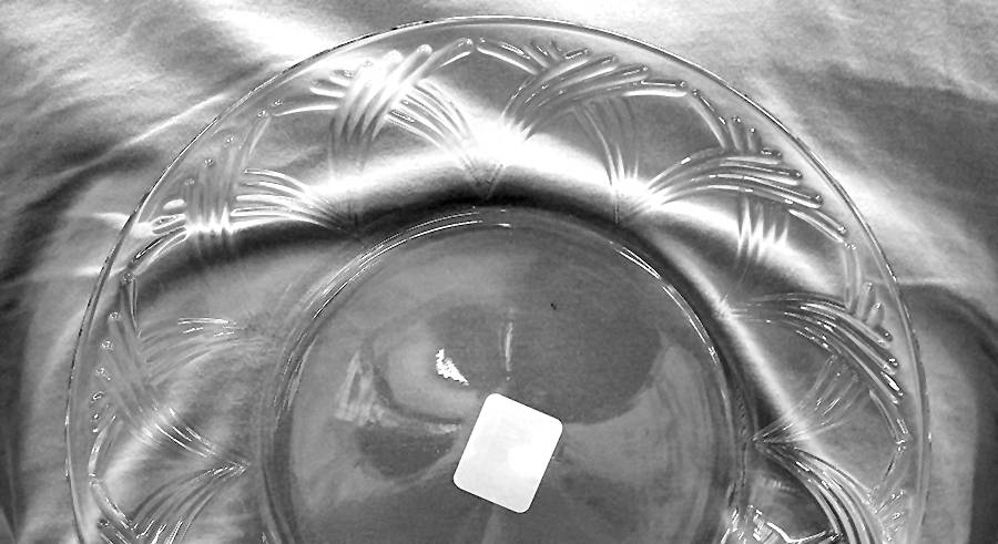 AHC66 9" Sandwich Plate by Anchor Hocking-1
