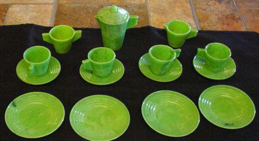 stacked disc Jade (Opaque) Child's Plate by Akro Agate-1
