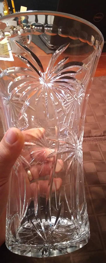 Giftware 10" Flower Vase by Avitra-1