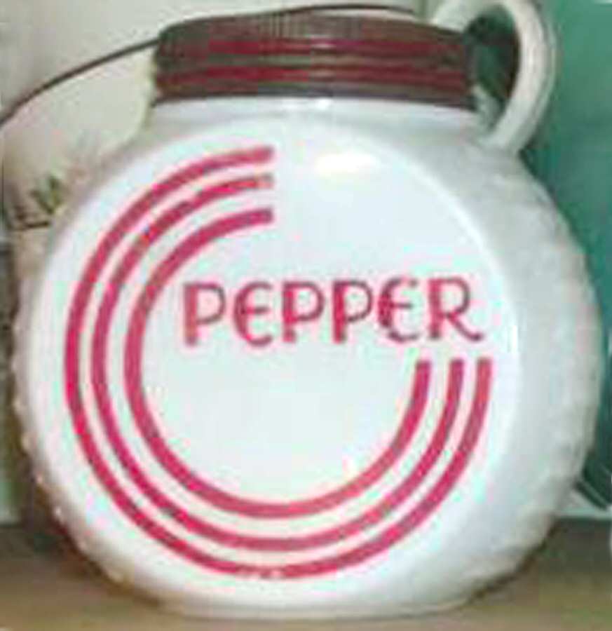 Red Circle Pepper Shaker & Lid by Anchor Hocking-1