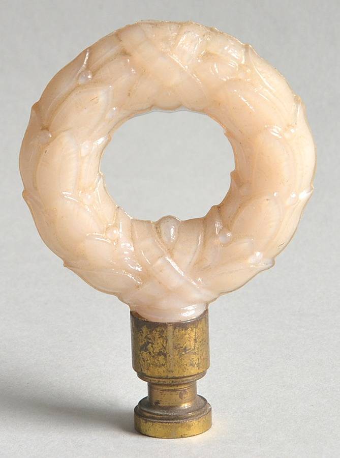 Aladdin Lamps 1/4" Thread Alacite Wreath Finial by Aladdin Lamp-1