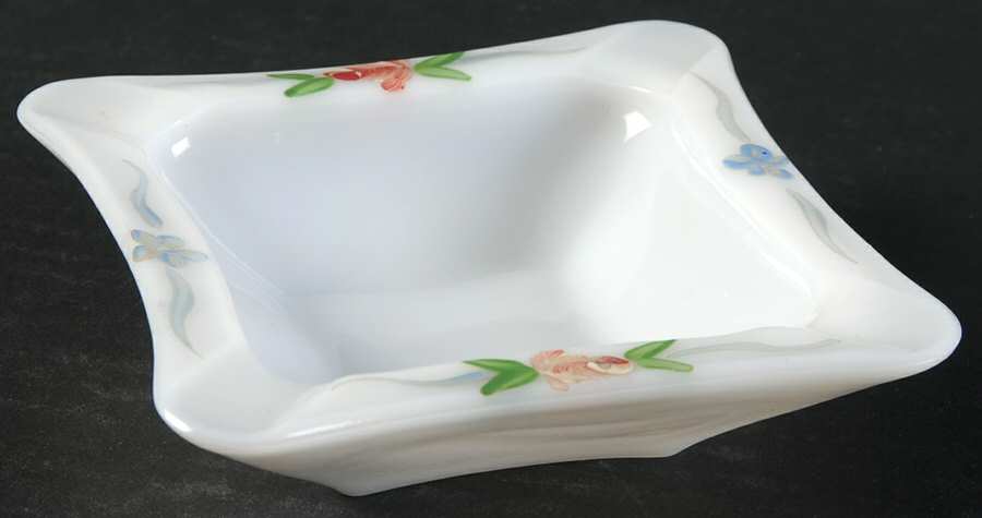 AHC86 4" Square Ashtray by Anchor Hocking-1