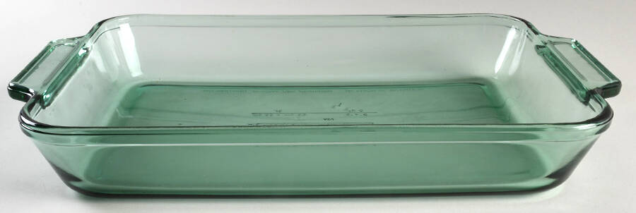 Oven Basics Green 15" Rectangular Baker by Anchor Hocking-1