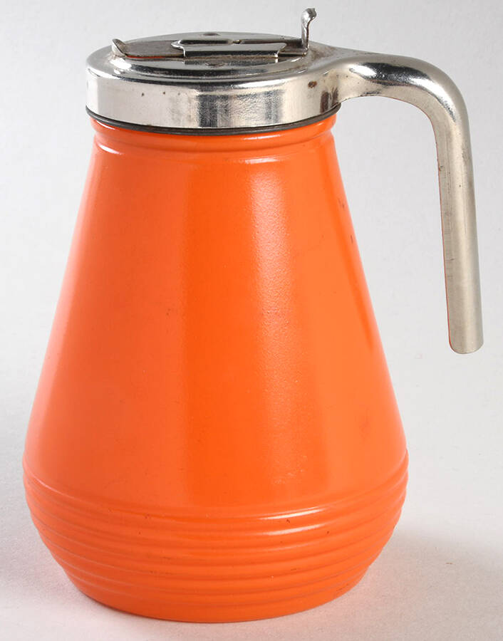 Batter Jugs & Syrups Syrup & Lid by Hazel-Atlas-1