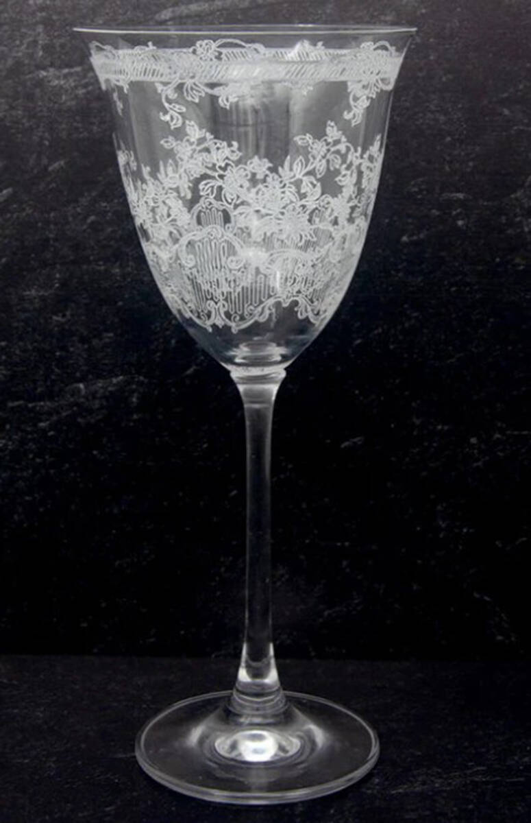 Giardino White Wine Glass by Arte Italica-1