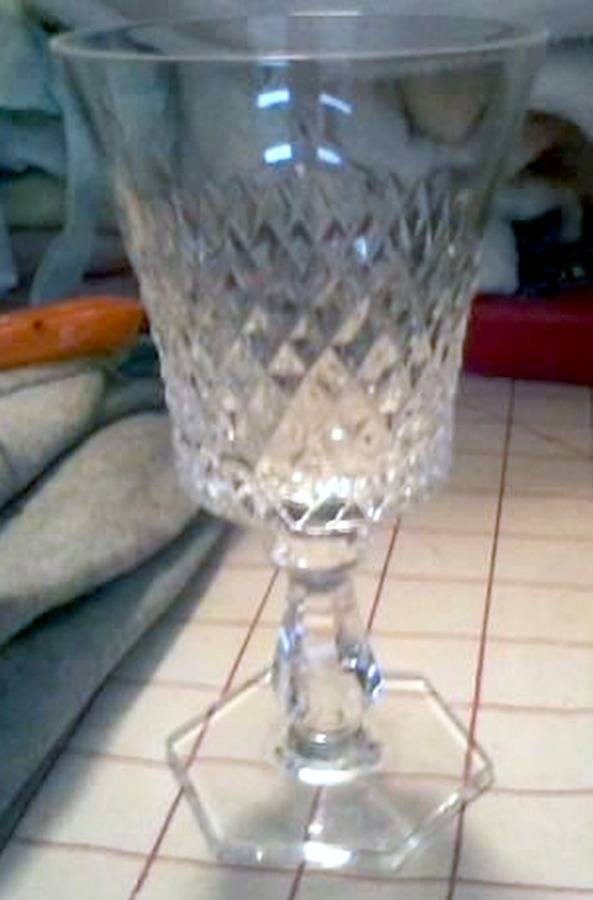 Consul Wine Glass by Barthmann-1