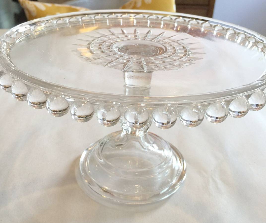 Atlas Clear 8" Diameter High Cake Stand by Bryce-1