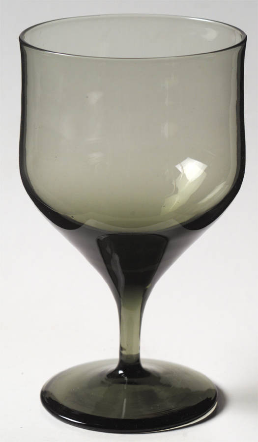Ballet Green (Dusk) Water Goblet by Bryce-1