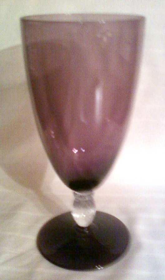 Delhi Amethyst (Amethyst Bowl and Foot) Iced Tea by Bryce-1