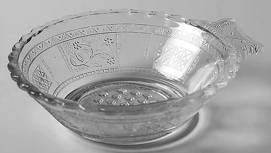 Panelled Forget Me Not Sauce Dish by Bryce-1