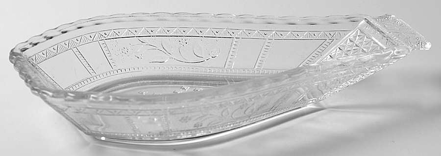 Panelled Forget Me Not Pickle Dish by Bryce-1
