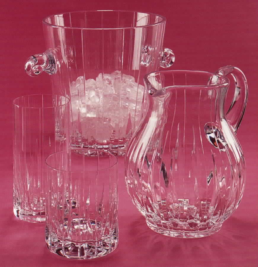 Parallel Pitcher by Block-1