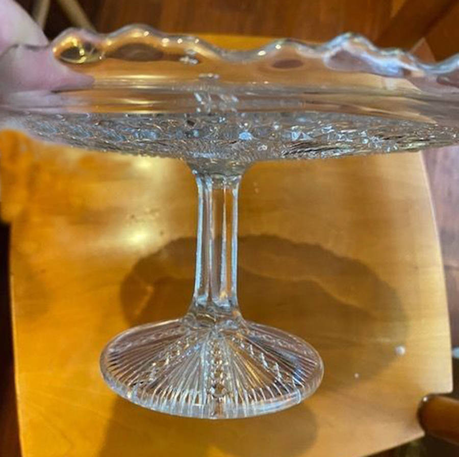 New Era Round Cake Stand by Bryce-1