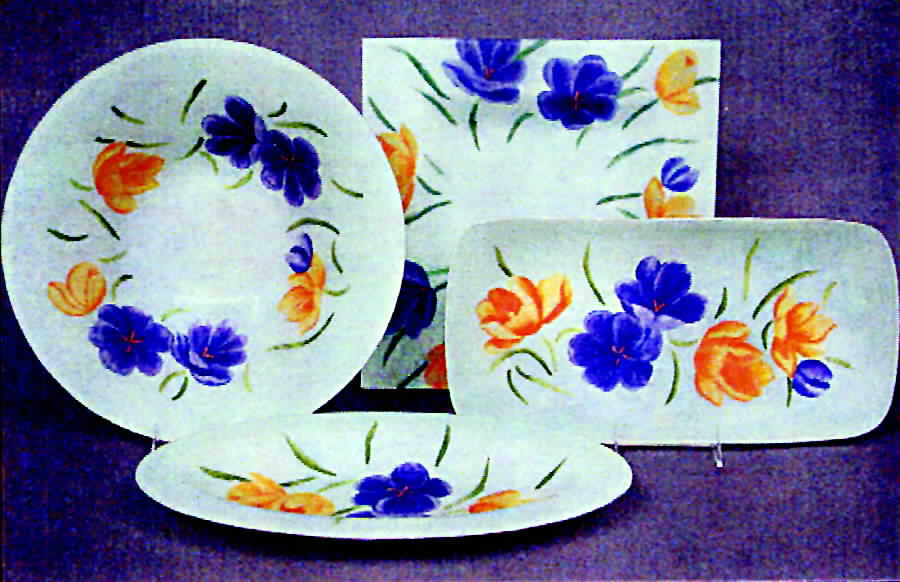 Crocus (Frosted Glass) Chop Plate by Block-1