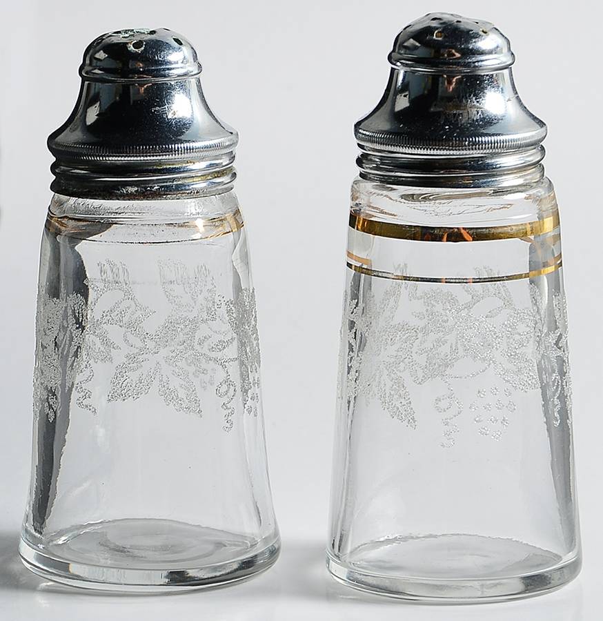 Decoration 806 Clear (Gold Trim) Shaker Set w/Metal Lids by Bartlett Collins-1