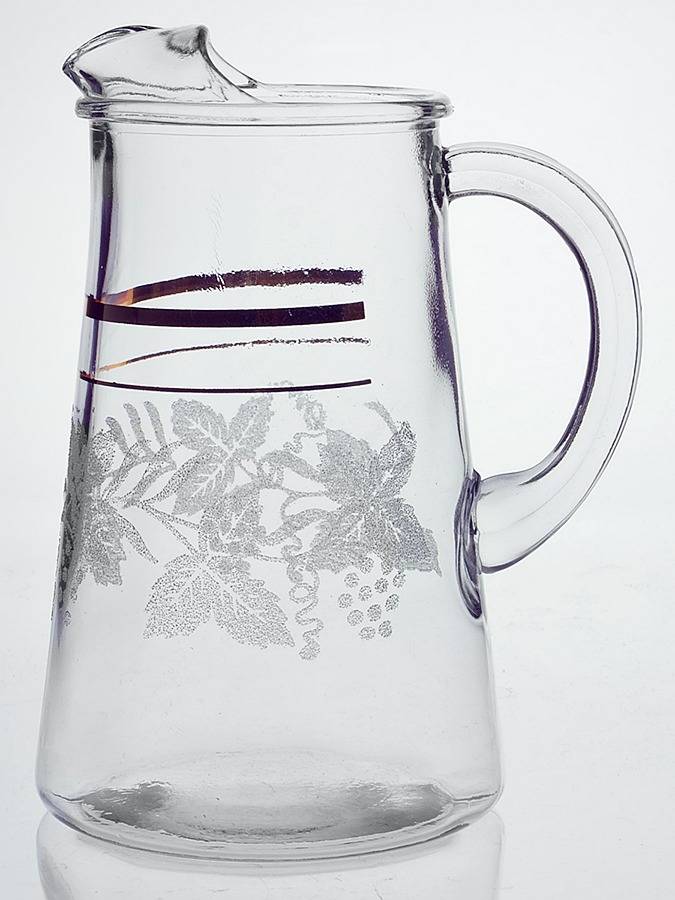 Decoration 806 Clear (Gold Trim) 40 Oz Pitcher by Bartlett Collins-1