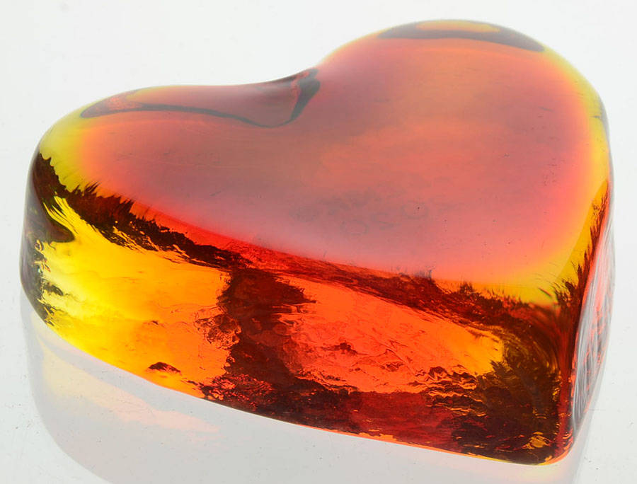 Animals & Figurines #902 3" Heart Paperweight by Blenko-1