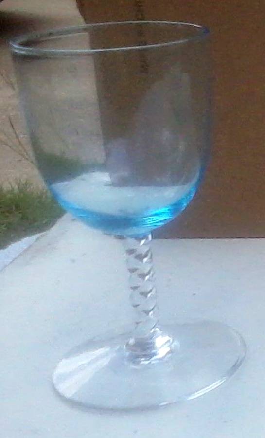Bolero Blue Wine Glass by Bryce-1