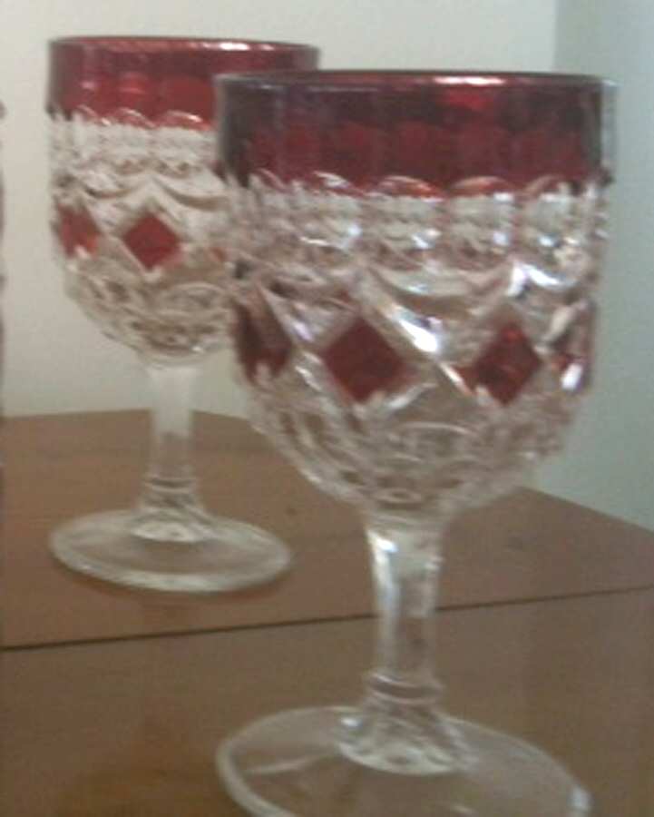 Aurora Ruby Flash Wine Glass by Brilliant Glass Work-1