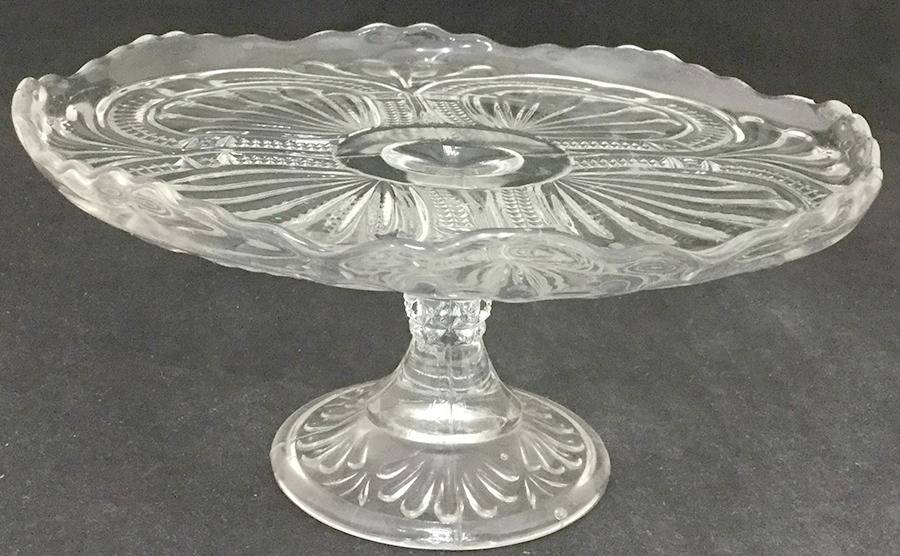Admiral Round Cake Stand by Bryce-1