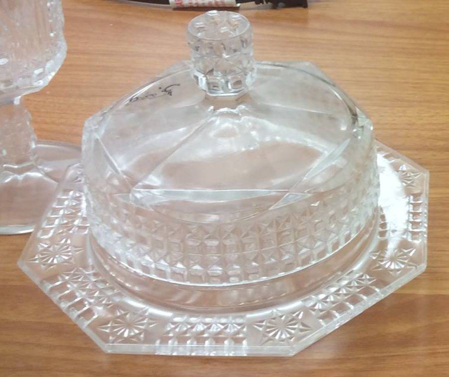 Cathedral Round Covered Butter by Bryce-1