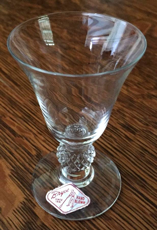 Theodora Clear Wine Glass by Bryce-1