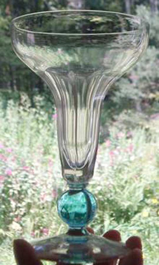 869-4 Sparkling Wine by Bryce-1