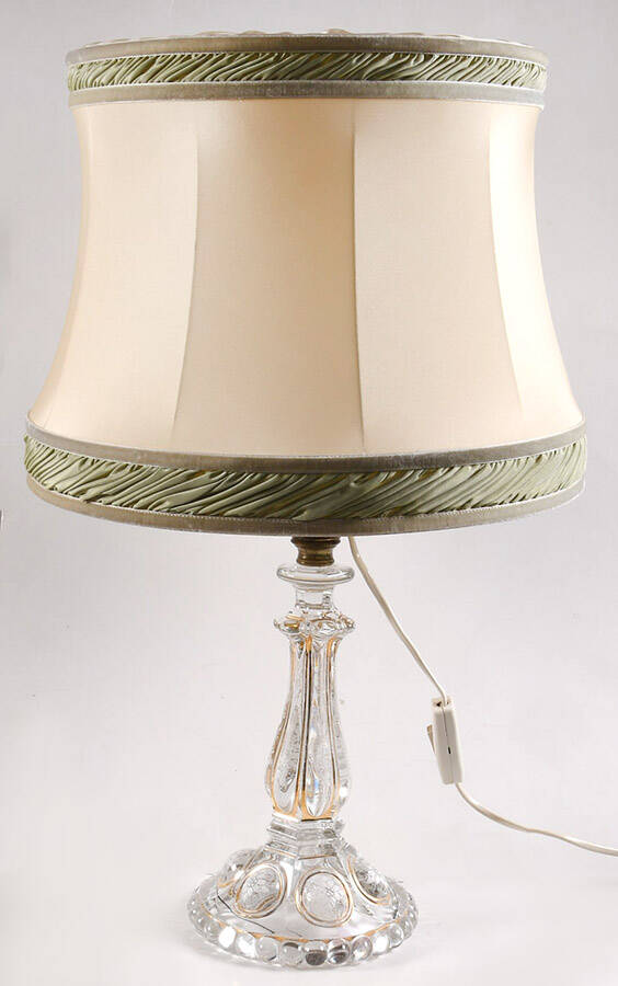 Medallion 20" Electric Lamp & Shade by Baccarat-1