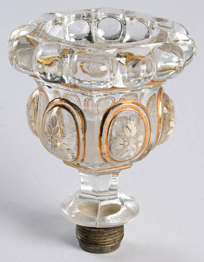 Medallion Round Candelabra Connector by Baccarat-1