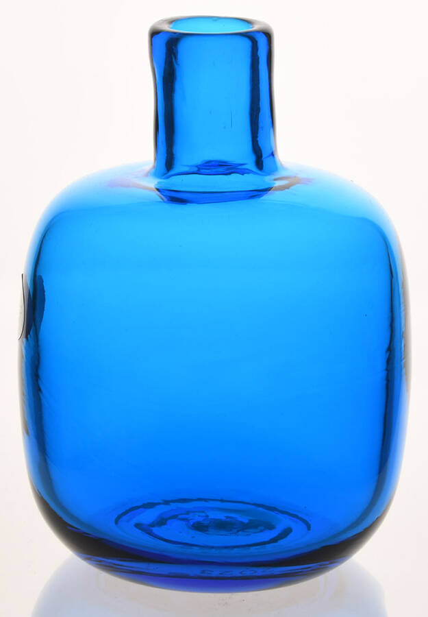 Vases #6424 5" Bud Vase by Blenko-1