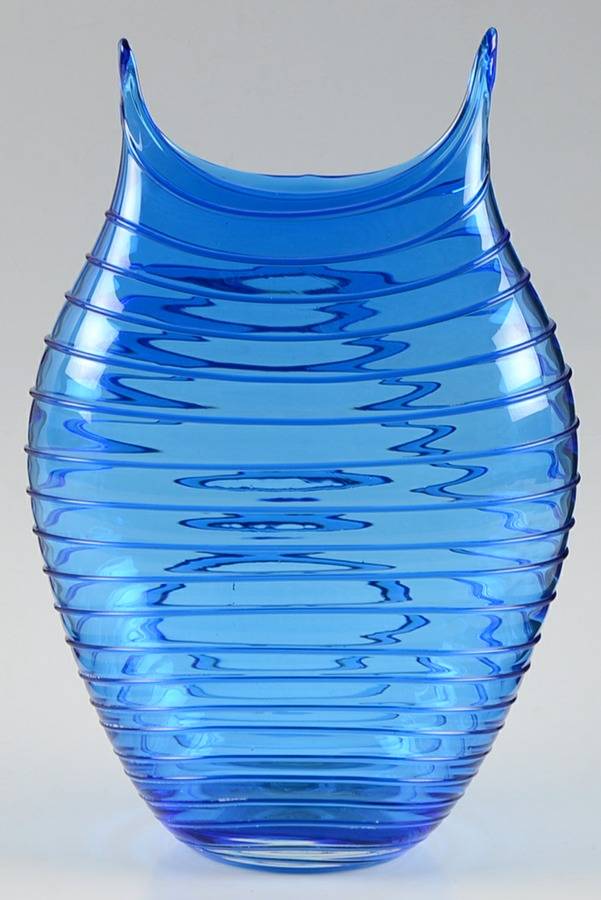 Vases #1009 12" Owl Vase by Blenko-1