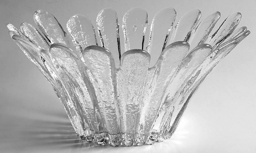 Bowls & Centerpieces #847L 12" Daisy Bowl by Blenko-1