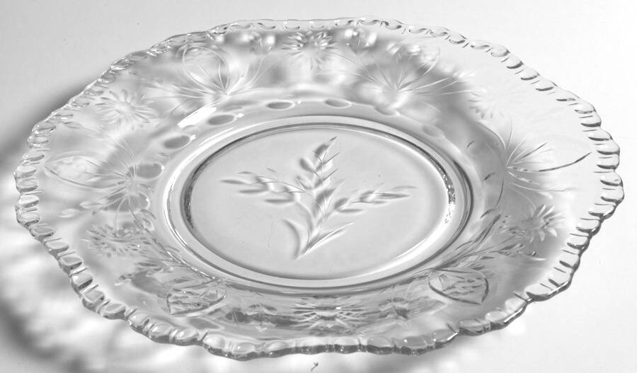 Adonis 7" Salad Plate (Shape 3500) by Cambridge-1