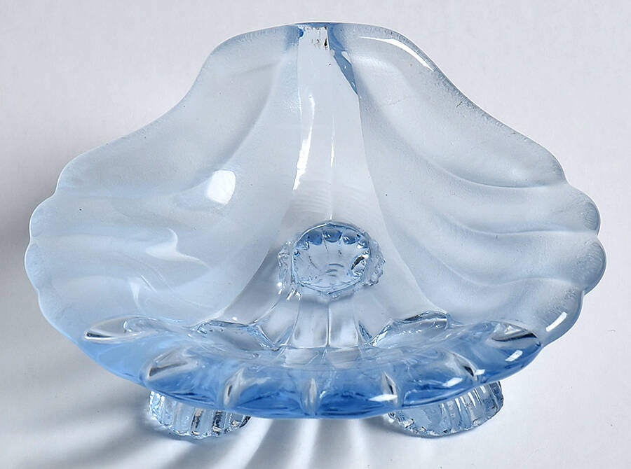 Alpine Blue (Stem 300) Nut Dish by Cambridge-1