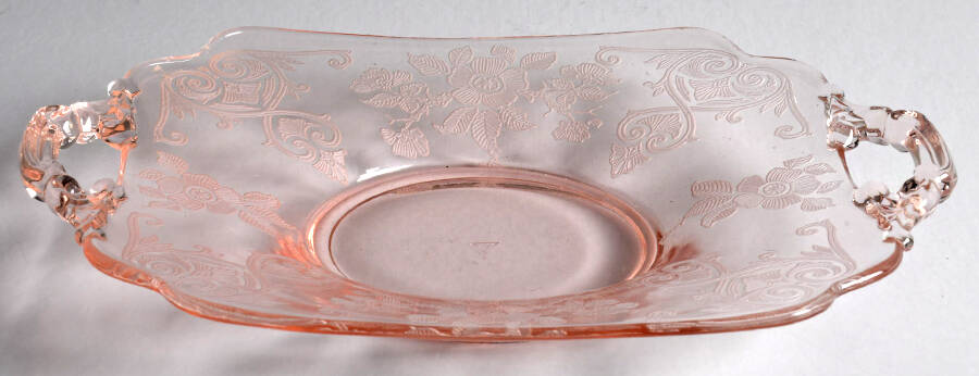 Apple Blossom Pink (Stem 3130) 3400/1181 Handled Bon Bon Plate by Cambridge-1