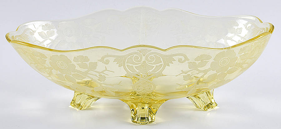 Apple Blossom Yellow (Stem 3130) 3400 12" 4 Toed Oval Bowl by Cambridge-1
