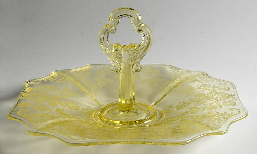 Apple Blossom Yellow (Stem 3130) Center Handle Tray by Cambridge-1
