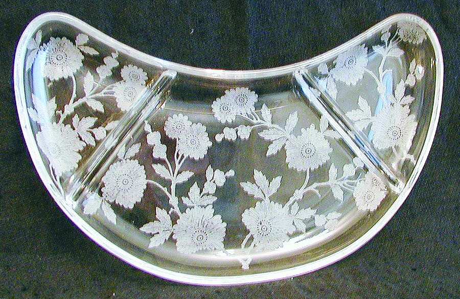Blossom Time  #464 3-Part Crescent Shape Relish Dish by Cambridge-1