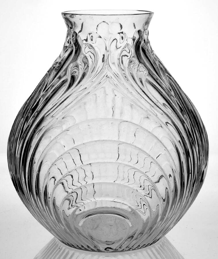 Caprice Clear (Stem 300) 8" Short Neck Vase by Cambridge-1