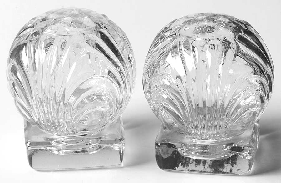 Caprice Clear (Stem 300) Shaker Set with Glass/Lid Bases by Cambridge-1
