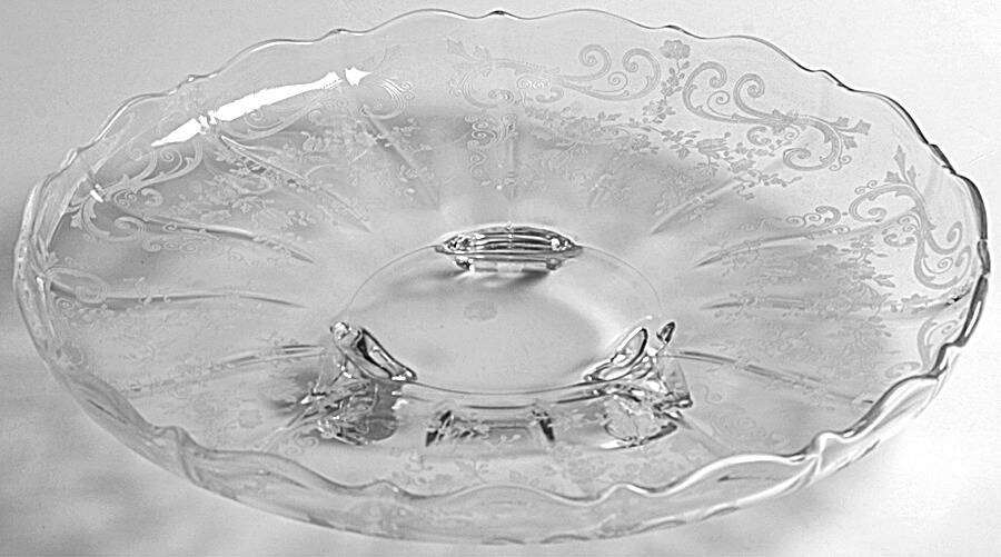 Chantilly 12" 3-Toed Plate by Cambridge-1
