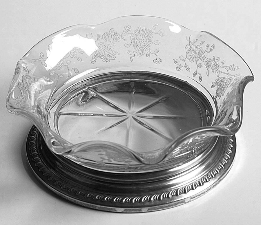 Chantilly Coaster with Sterling Base by Cambridge-1