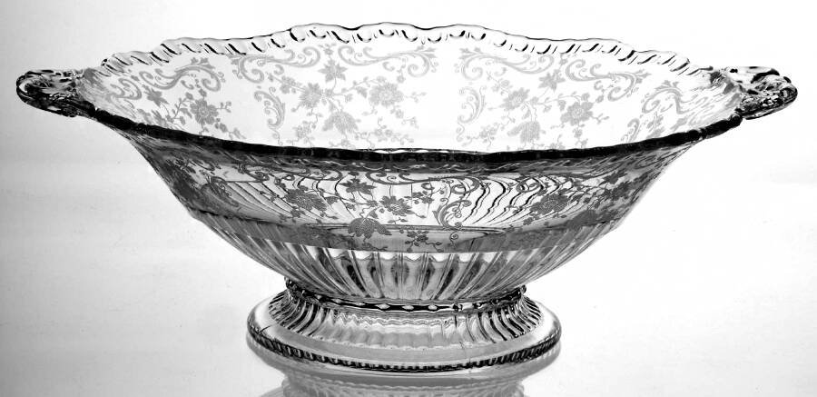 Chantilly 10" Handled Footed Bowl by Cambridge-1